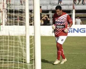 Peñarol ya tiene 10 refuerzos y aspira a incorporar más jugadores Peñarol ya tiene 10 refuerzos y aspira a incorporar más jugadores