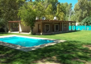 Con prácticas de RCP, un hombre salvó a su hijo de que se ahogara en una pileta Con prácticas de RCP, un hombre salvó a su hijo de que se ahogara en una pileta