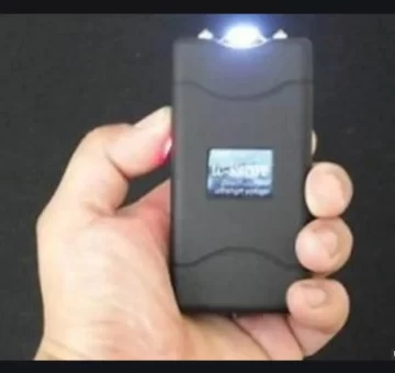 Atacó a mujer con una picana eléctrica porque se negó a drogarse para tener sexo