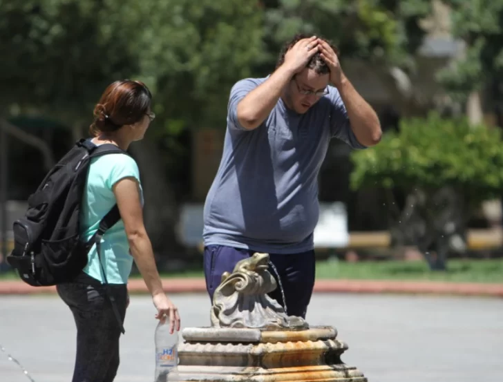 Calor extremo para hoy, fuerte viento por la noche y descenso de la temperatura mañana