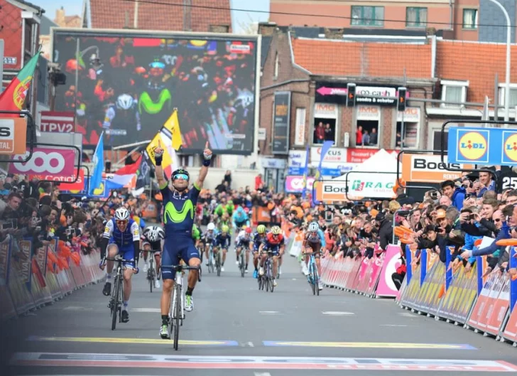 Valverde dedicó la clásica a Scarponi Valverde dedicó la clásica a Scarponi