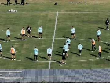 Argentina se entrenó en La Paz antes del encuentro ante Bolivia Argentina se entrenó en La Paz antes del encuentro ante Bolivia