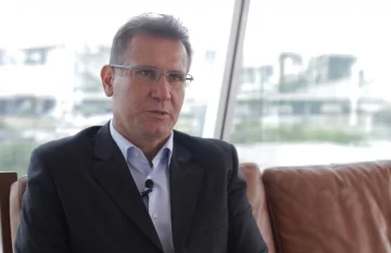 Conmebol reconoció que la jugada de Otamendi debió ser revisada por el VAR Conmebol reconoció que la jugada de Otamendi debió ser revisada por el VAR