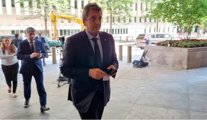 Confirman que Massa viaja a Francia para renegociar la deuda con el Club de París Confirman que Massa viaja a Francia para renegociar la deuda con el Club de París