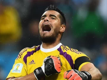 Sergio Romero aceptó la oferta de Riquelme y se incorpora a Boca Sergio Romero aceptó la oferta de Riquelme y se incorpora a Boca
