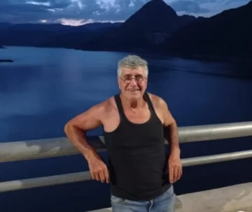 El mentor orgulloso de su discípula El mentor orgulloso de su discípula