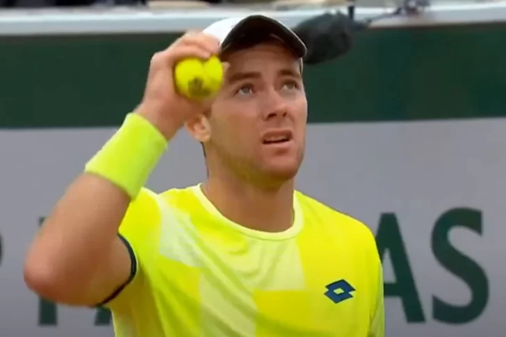 El sonido de una explosión causó temor en París y detuvo un partido de Roland Garros