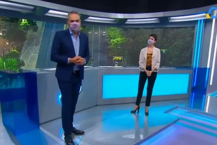 Segunda ola: conductores y periodistas comienzan a usar barbijo en la TV Pública