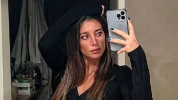 Sol Pérez posó en ropa interior desde un balcón y dejó a sus fans sin aliento