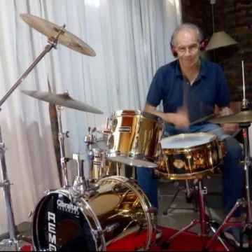 Tristeza en la música local Tristeza en la música local