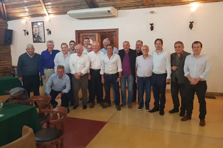 En reunión con gremialistas de la CGT, Lavagna descartó la posibilidad de unión con CFK