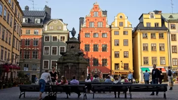 Al menos 25 heridos tras una fuerte explosión en un edificio de Suecia
