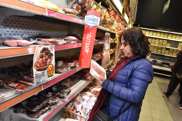 La quita del IVA revirtió la caída del consumo en los productos de almacén en agosto La quita del IVA revirtió la caída del consumo en los productos de almacén en agosto