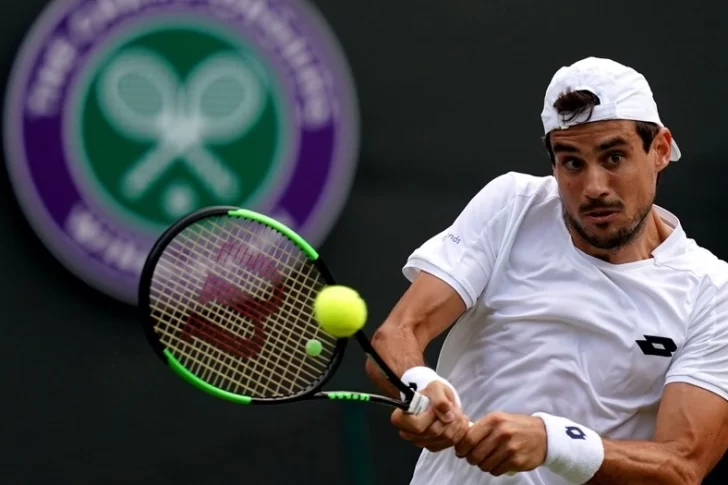 Pella estaba complicado cuando la lluvia londinense dijo basta