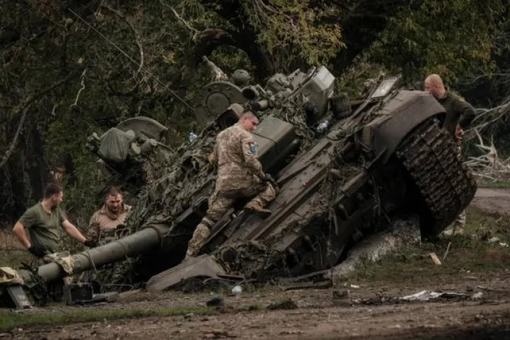Rusia atacó la ciudad natal de Zelenski tras perder terreno en el Este de Ucrania
