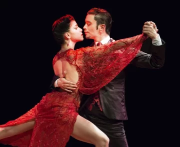 Sin abrazo no hay tango