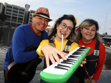 A Poncho, con una nueva conquista A Poncho, con una nueva conquista