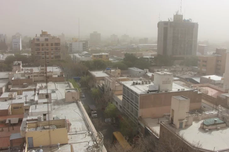 Fin de semana movido: fuertes ráfagas de viento Norte, calor y luego llega con fuerza el Sur