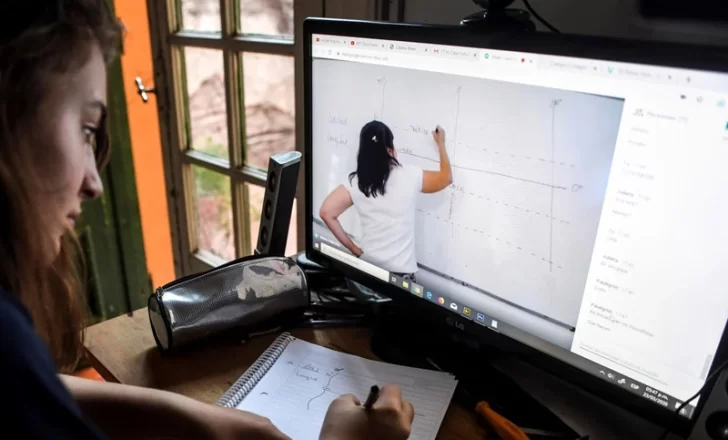 Hoy entra en vigencia el servicio de triple play con tarifa social: lo que hay que saber