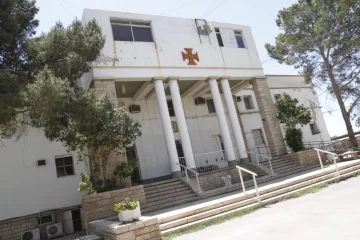 Hay 61 internados con asistencia respiratoria y 39 camas libres en cuidados intensivos Hay 61 internados con asistencia respiratoria y 39 camas libres en cuidados intensivos