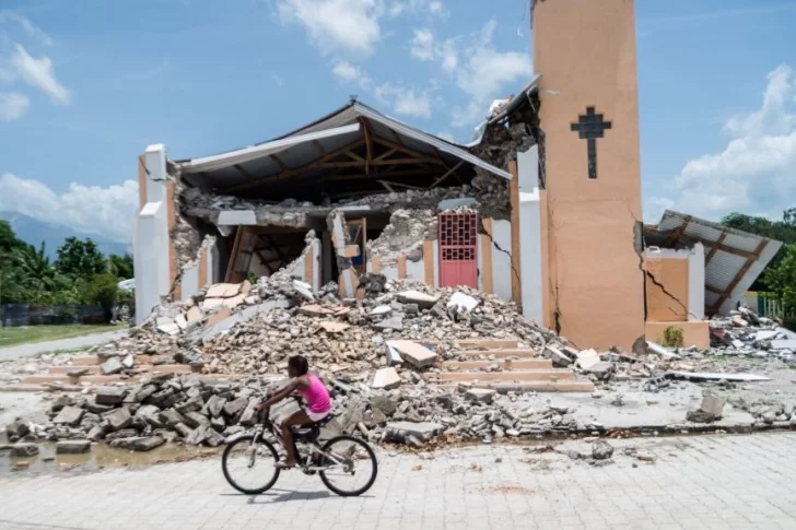 Francisco dona 200.000 euros a las víctimas del terremoto en Haití