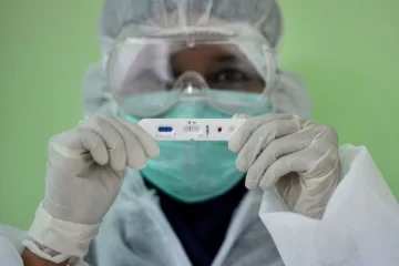 Ginés González anunció que comenzarán a hacer tests rápidos a la población Ginés González anunció que comenzarán a hacer tests rápidos a la población