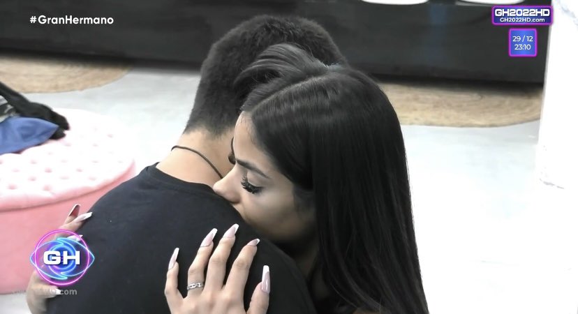 Thiago salvó a uno de los nominados y generó sorpresa Thiago salvó a uno de los nominados y generó sorpresa