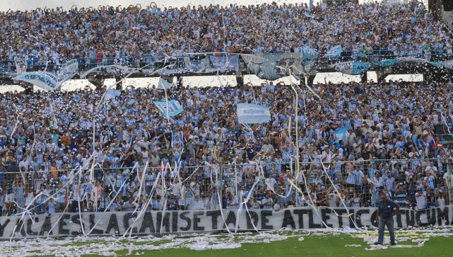 La AFA evalúa un plan para que los hinchas regresen a las canchas en pandemia La AFA evalúa un plan para que los hinchas regresen a las canchas en pandemia