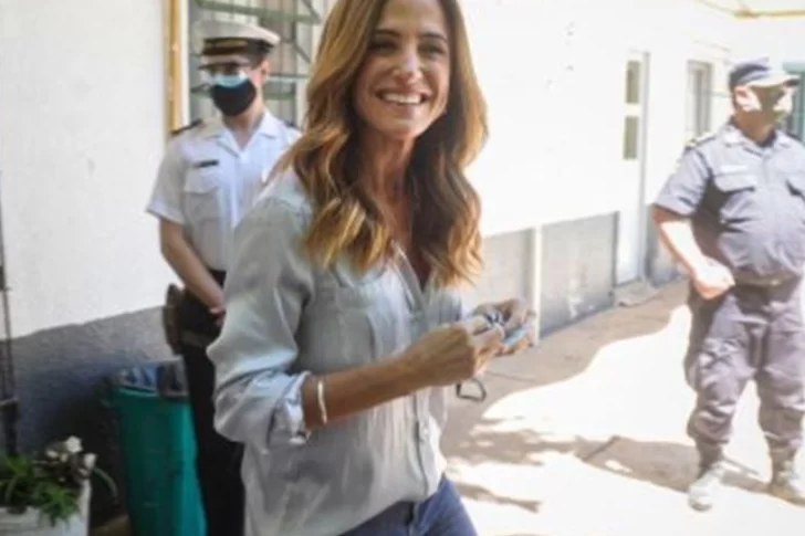 El error de Victoria Tolosa Paz al salir de votar que se hizo viral