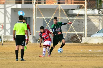 San Martín de Rodeo goleó a Trinidad como visitante y es el único líder San Martín de Rodeo goleó a Trinidad como visitante y es el único líder