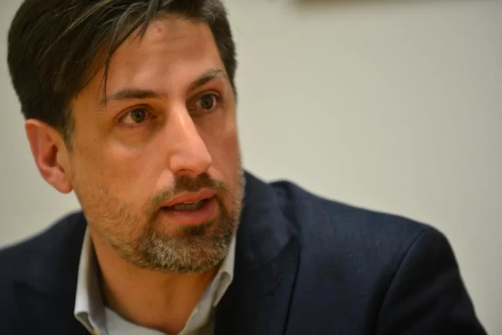 Trotta dijo que la vuelta a clases se dará según un indicador de riesgo epidemiológico