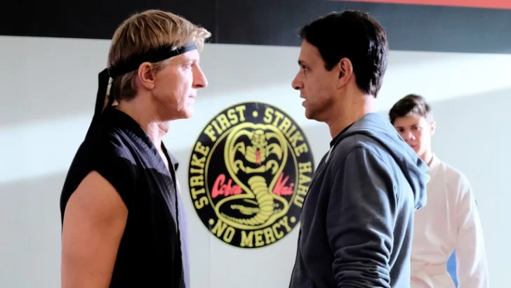 Cobra Kai sigue firme: la tercera temporada ya tiene fecha de estreno y anuncian una cuarta Cobra Kai sigue firme: la tercera temporada ya tiene fecha de estreno y anuncian una cuarta