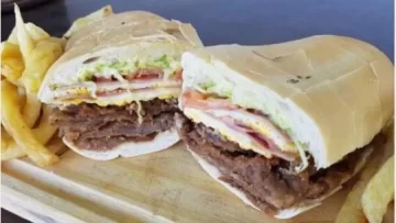 Este sándwich fue votado por los turistas como la mejor comida argentina después del asado Este sándwich fue votado por los turistas como la mejor comida argentina después del asado