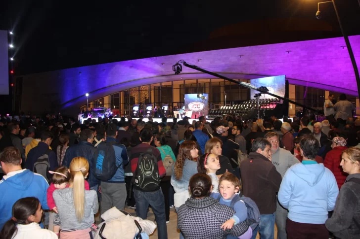 Con un gran show en el Teatro del Bicentenario, San Juan vive el TC Con un gran show en el Teatro del Bicentenario, San Juan vive el TC