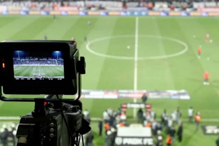 La agenda con todos los partidos de fútbol de este sábado