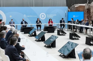 Gobierno y empresarios acordaron trabajar para que los salarios le ganen a la inflación Gobierno y empresarios acordaron trabajar para que los salarios le ganen a la inflación