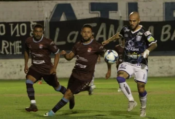 Unión se durmió en el final y cayó con Gutiérrez en el 12 de Octubre