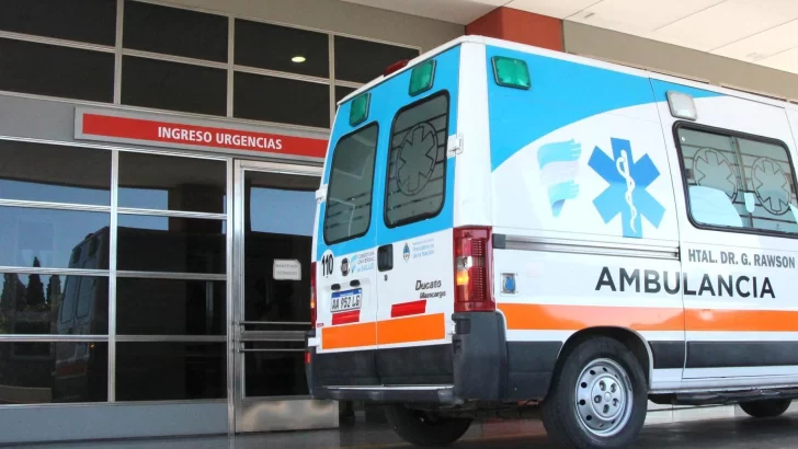 Una niña fue arrollada por un auto cuando cruzó la calle corriendo Una niña fue arrollada por un auto cuando cruzó la calle corriendo