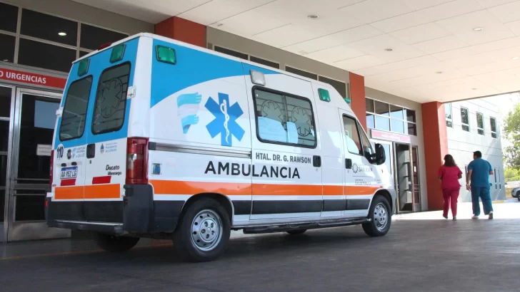 Un joven terminó en el hospital después de ser atacado por un perro