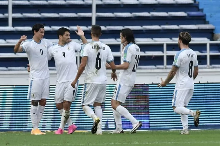 Con el regreso goleador de Cavani, Uruguay venció a Colombia