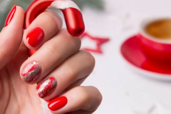 Cinco ideas para decorar las uñas en esta Navidad