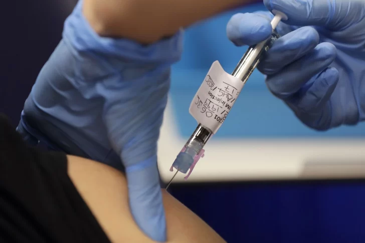 Uruguay es el primer país de América Latina en vacunar a niños contra el coronavirus