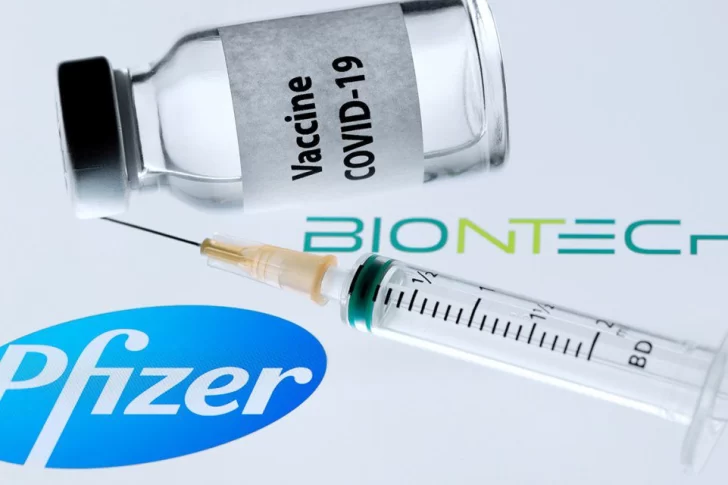Pfizer retrasa el suministro a Europa de sus vacunas contra el coronavirus