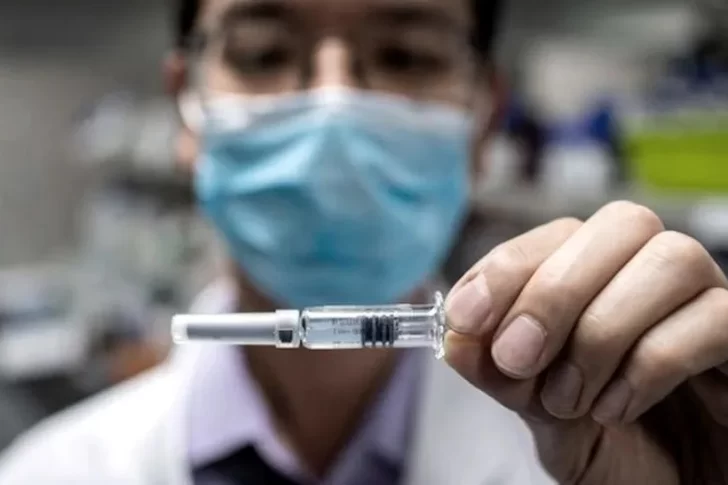 Vacuna contra el coronavirus en Argentina: 5 certezas y 5 dudas