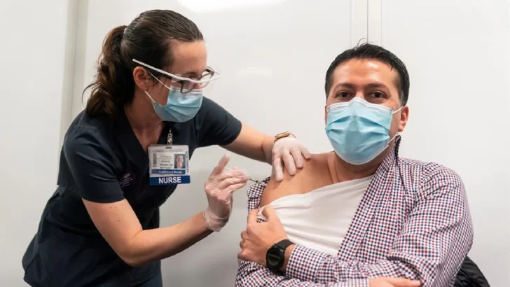 La falta de vacuna fue factor clave en muertes por covid