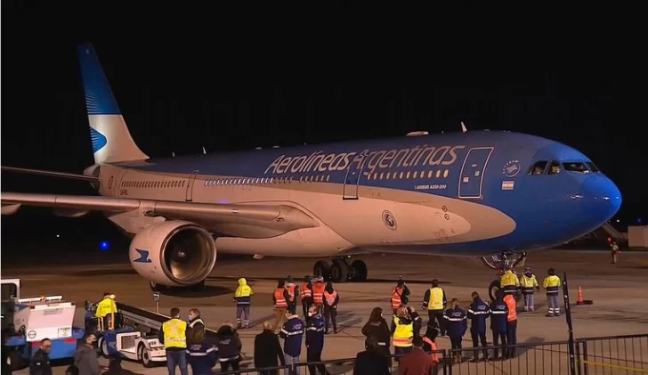 Argentina recibió 2,6 millones de vacunas de Moderna Argentina recibió 2,6 millones de vacunas de Moderna