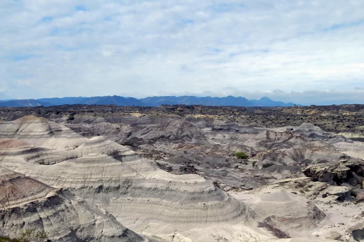 El Valle de la Luna, postulado para ser una de las nuevas siete maravillas naturales del país