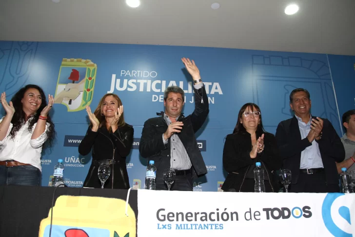 Tolosa Paz destacó a Uñac como líder político