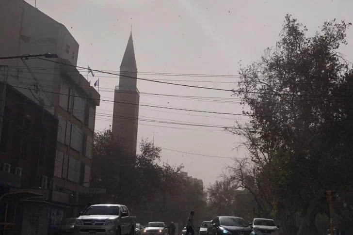 Desde mañana se espera en San Juan la bajada de viento Zonda y emiten alerta para el sábado