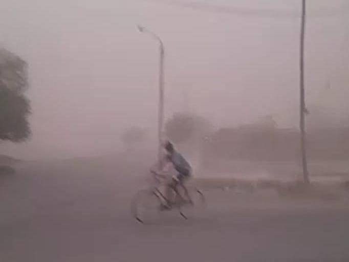 El Zonda hizo que la temperatura suba más de 15 grados en dos horas El Zonda hizo que la temperatura suba más de 15 grados en dos horas